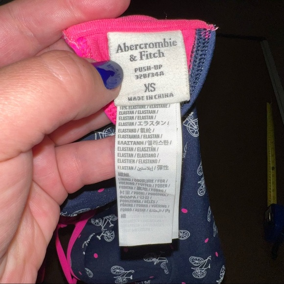 Abercrombie cutout one piece bathing suit - Picture 8 of 8